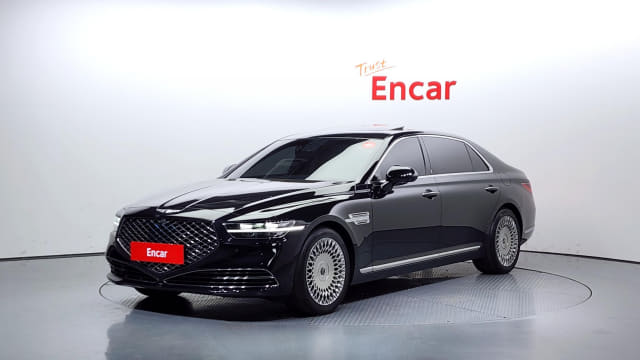 2021 Genesis G90