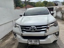 2017 TOYOTA Fortuner