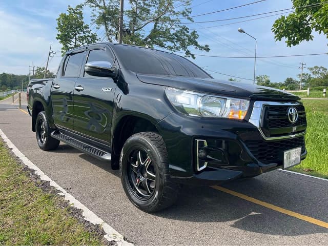 2018 TOYOTA Hilux