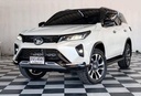 2020 TOYOTA Fortuner, 