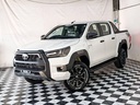 2025 TOYOTA Hilux