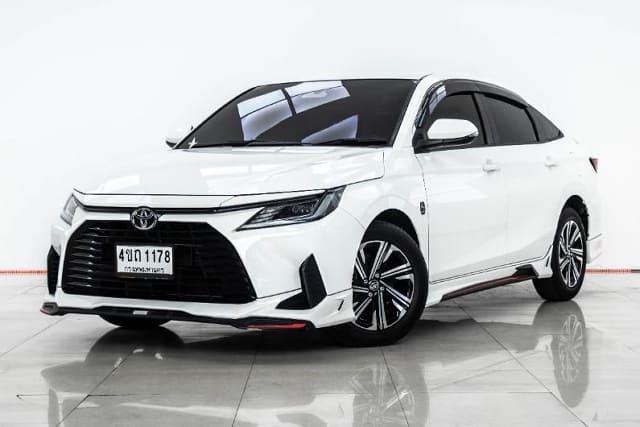 2023 TOYOTA Yaris