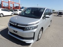 2016 TOYOTA Voxy