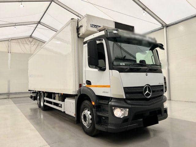 2016 MERCEDES-BENZ ACTROS