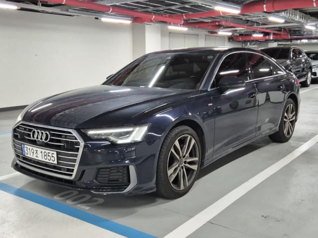 2022 AUDI A6