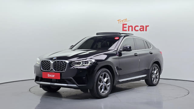 2023 BMW X4