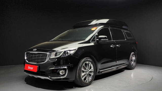 2017 KIA Carnival