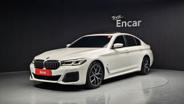 2021 BMW 5 Series