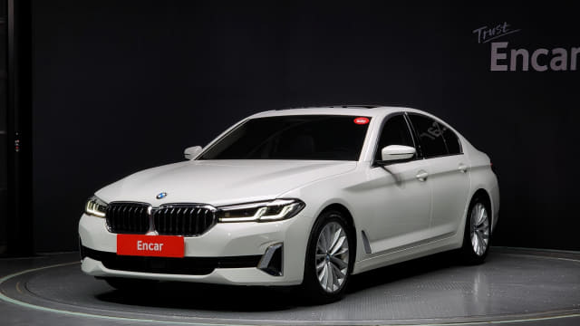 2023 BMW 5 Series, 