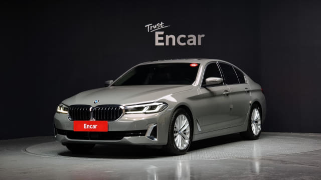 2021 BMW 5 Series