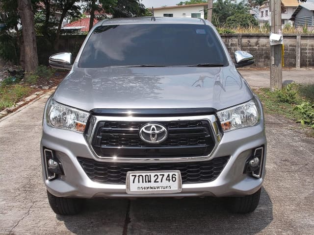 2018 TOYOTA Hilux
