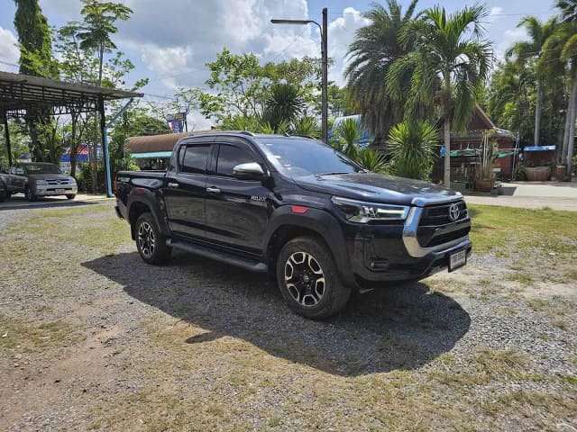 2021 TOYOTA Hilux