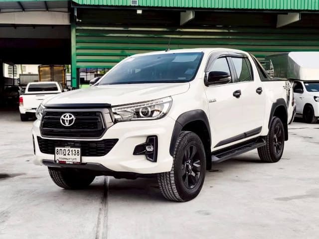 2018 TOYOTA Hilux