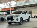 2019 TOYOTA Hilux