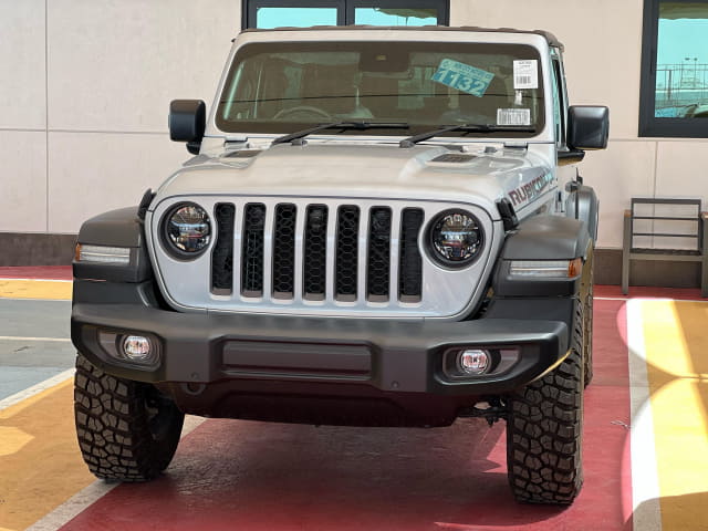 2023 JEEP JEEP Others