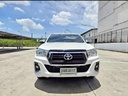 2019 TOYOTA Hilux