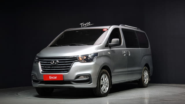 2019 HYUNDAI Grand Starex