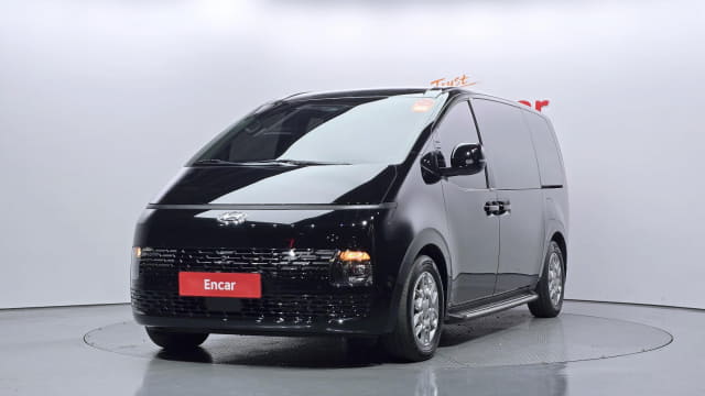 2023 HYUNDAI Staria