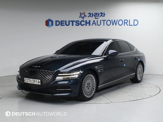 2022 Genesis G80
