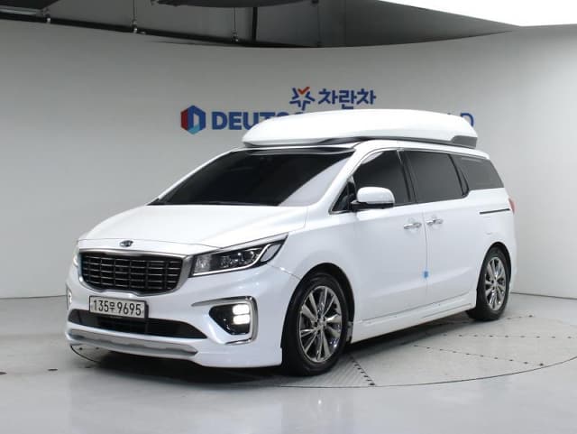 2019 KIA Carnival