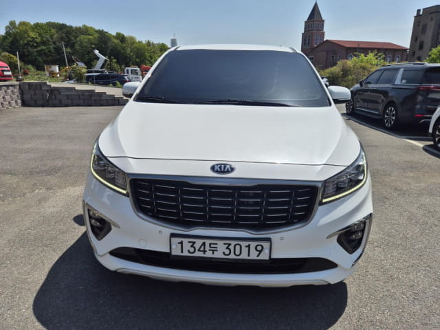 2020 KIA Carnival