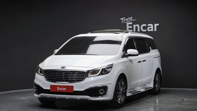 2017 KIA Carnival