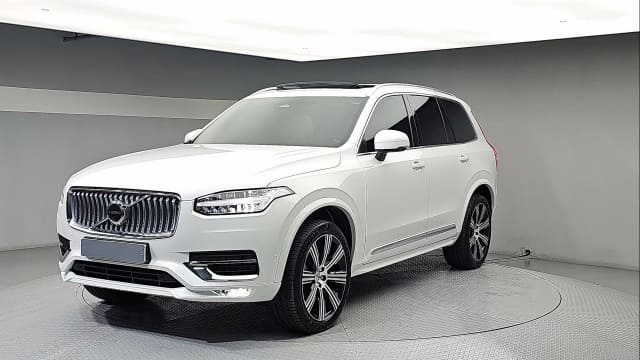 2024 VOLVO XC90