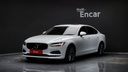2017 VOLVO S90
