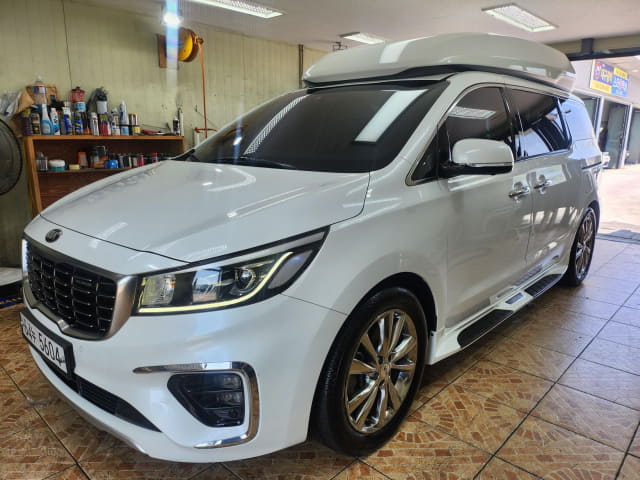 2019 KIA Carnival