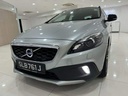 2016 VOLVO V40
