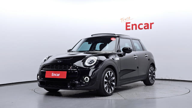 2021 Mini Cooper, 