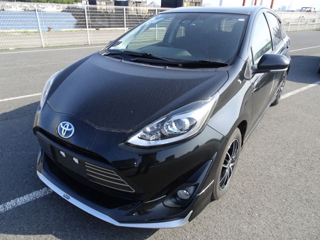 2021 TOYOTA Aqua