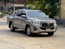 2019 TOYOTA Hilux