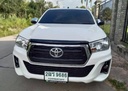 2019 TOYOTA Hilux