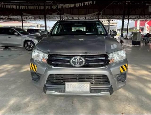 2018 TOYOTA Hilux