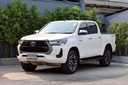 2020 TOYOTA Hilux