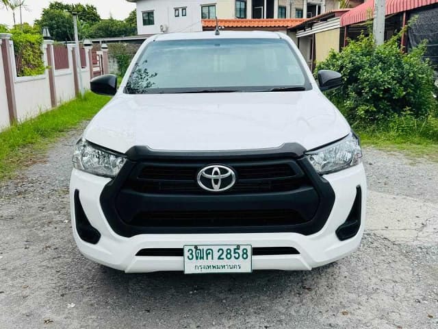 2020 TOYOTA Hilux