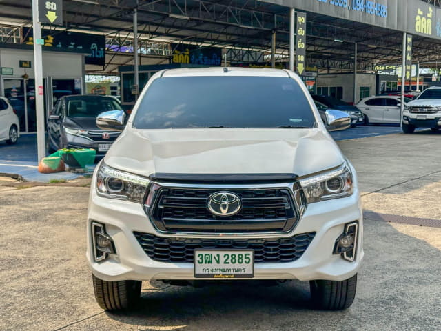 2018 TOYOTA Hilux