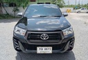 2019 TOYOTA Hilux