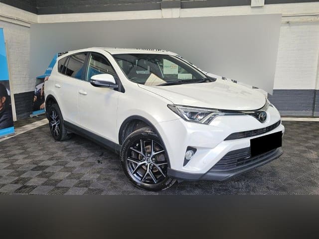 2018 TOYOTA RAV4