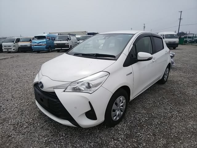 2020 TOYOTA Vitz Hybrid