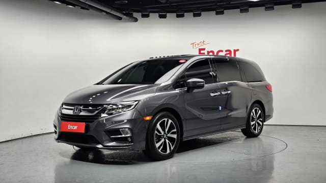 2020 HONDA Odyssey