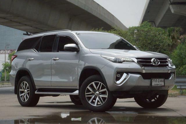 2018 TOYOTA Fortuner, 