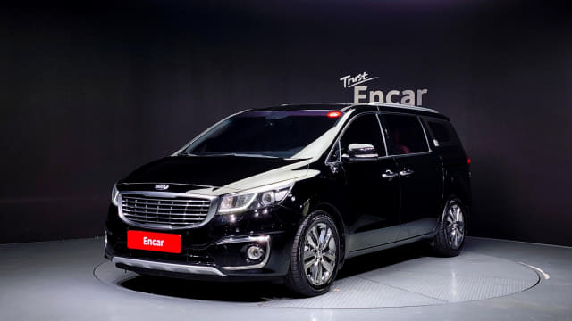2018 KIA Carnival