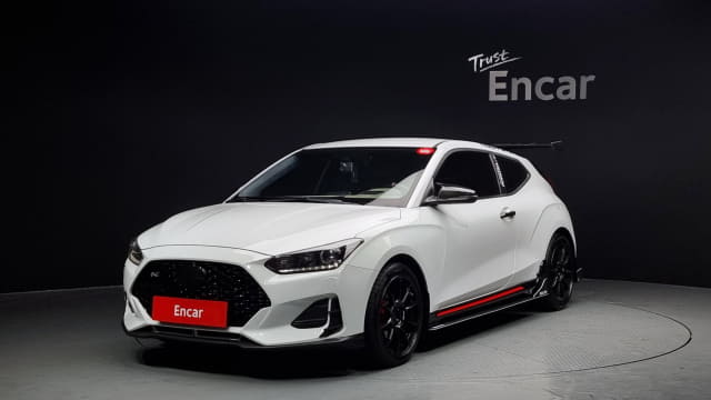 2018 HYUNDAI Veloster