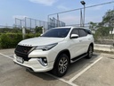 2019 TOYOTA Fortuner