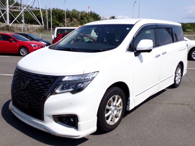 2020 NISSAN Elgrand