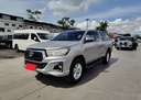 2020 TOYOTA Hilux