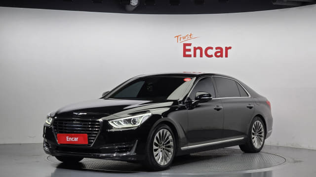 2017 Genesis EQ900