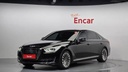 2017 Genesis EQ900